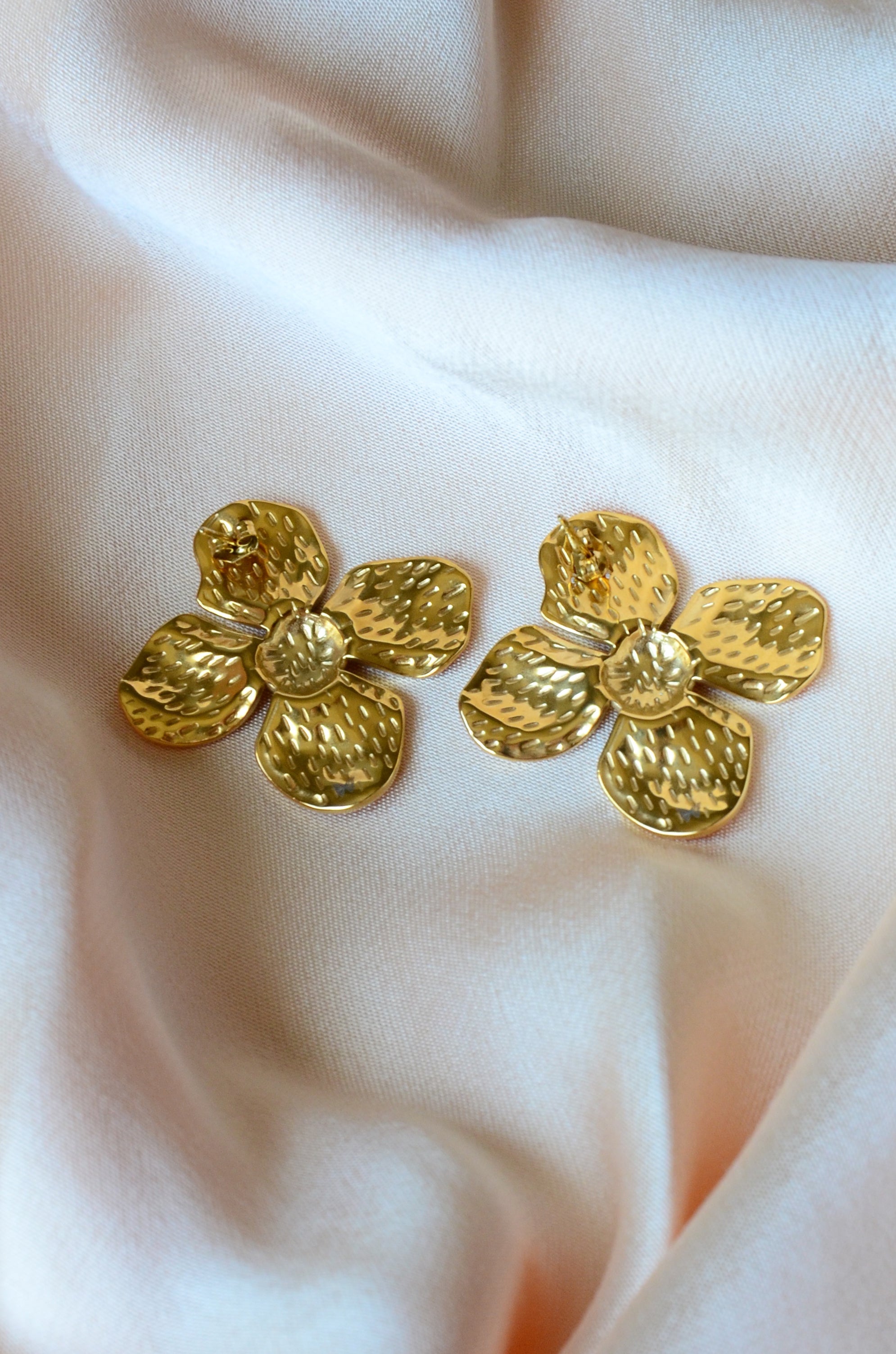 Fiore Gold Earring