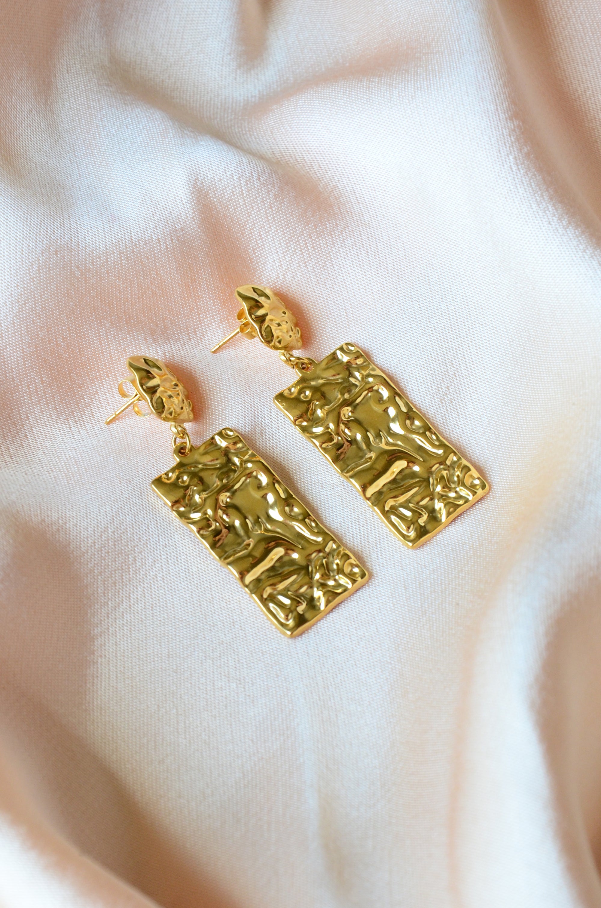 Sola Geometric Earring
